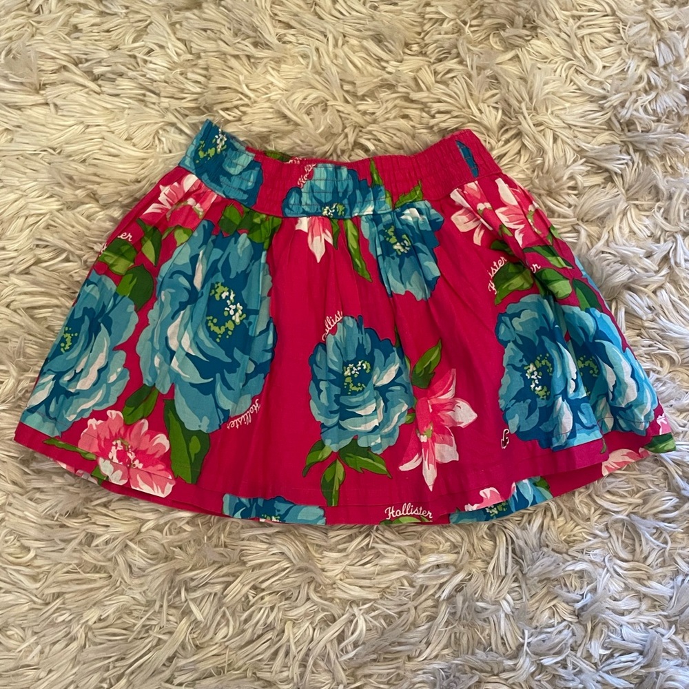 Hollister floral skirt